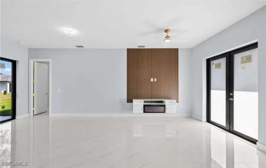 328 Larose Avenue, Lehigh Acres, FL 33974 - Image #3