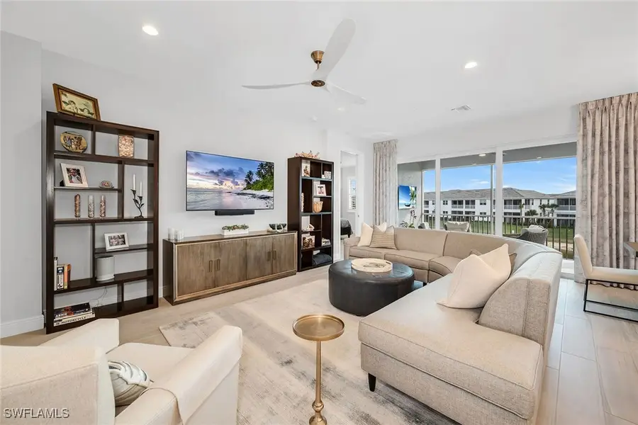 2609 Seychelles Circle #1607, Naples, FL 34112 - Image #3