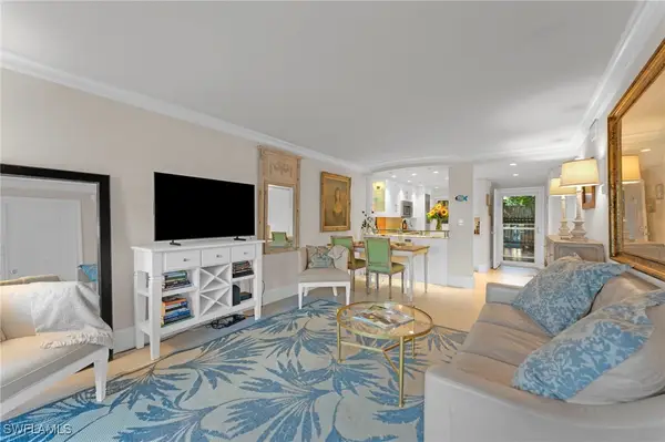 335 8th Avenue S #335, Naples, FL 34102