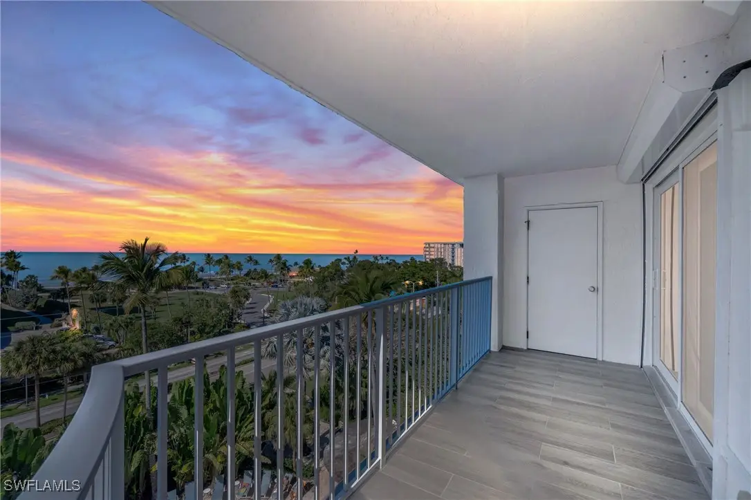 1300 Gulf Shore Boulevard N #709, Naples, FL 34102 - Image #1