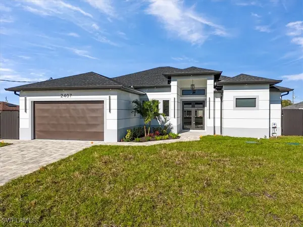 2407 Carvell Avenue N, Lehigh Acres, FL 33971