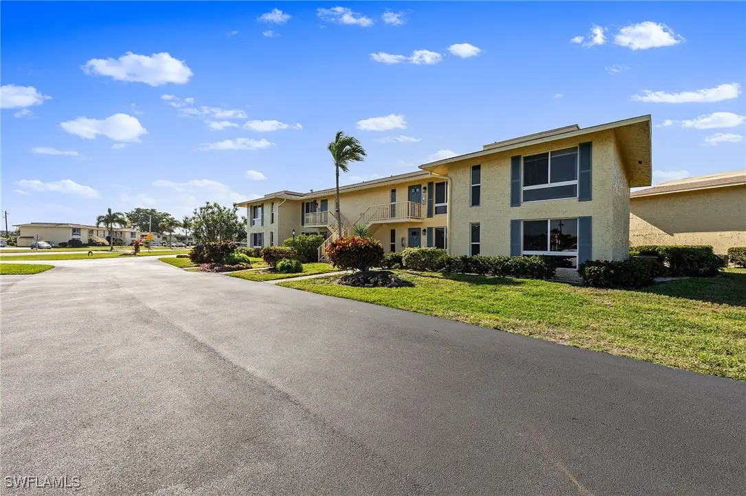 378 Palm Drive #4, Naples, FL 34112 - Image #1
