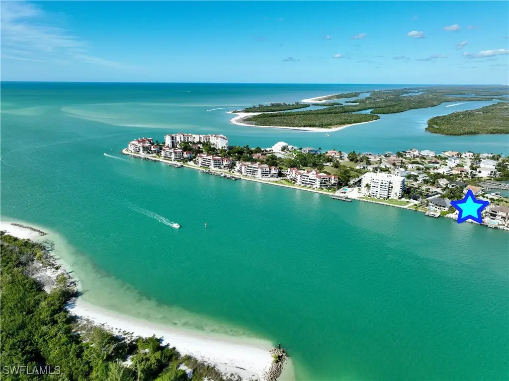 28 Pelican Street W, Naples, FL 34113 - #1