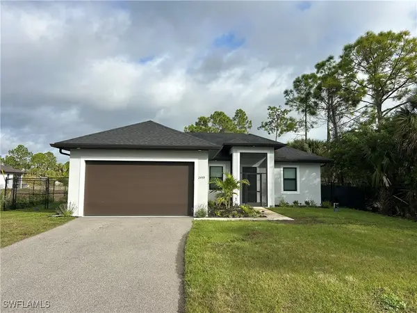 2459 10th Avenue Ne, Naples, FL 34120