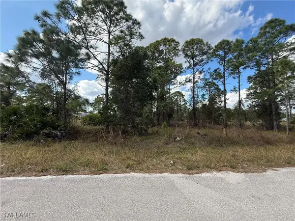 822 Appleton Avenue, Lehigh Acres, FL 33974