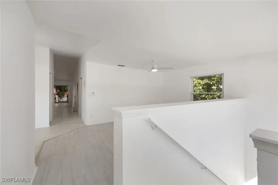 815 Gulf Pavilion Drive #206, Naples, FL 34108 - Image #2