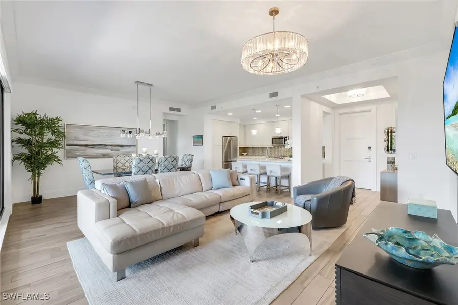 1035 3rd Avenue S #305, Naples, FL 34102 - Image #2