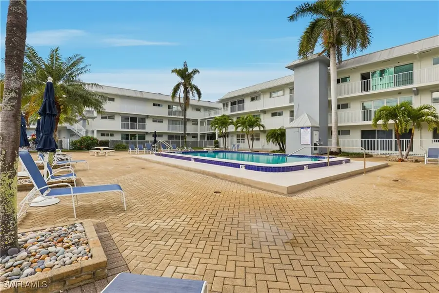 1100 8th Avenue S #213B, Naples, FL 34102 - Image #2