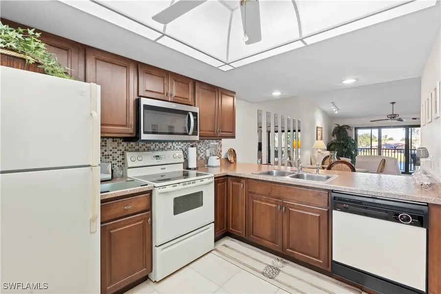 17425 Birchwood Lane #8, Fort Myers, FL 33908 - Image #3