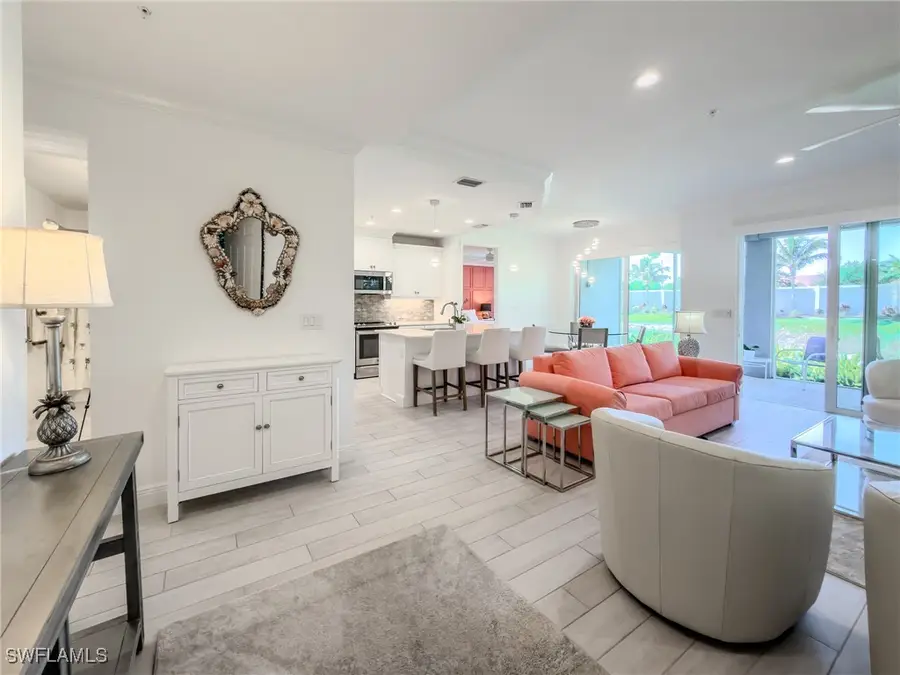 2543 Seychelles Drive #604, Naples, FL 34112 - Image #3