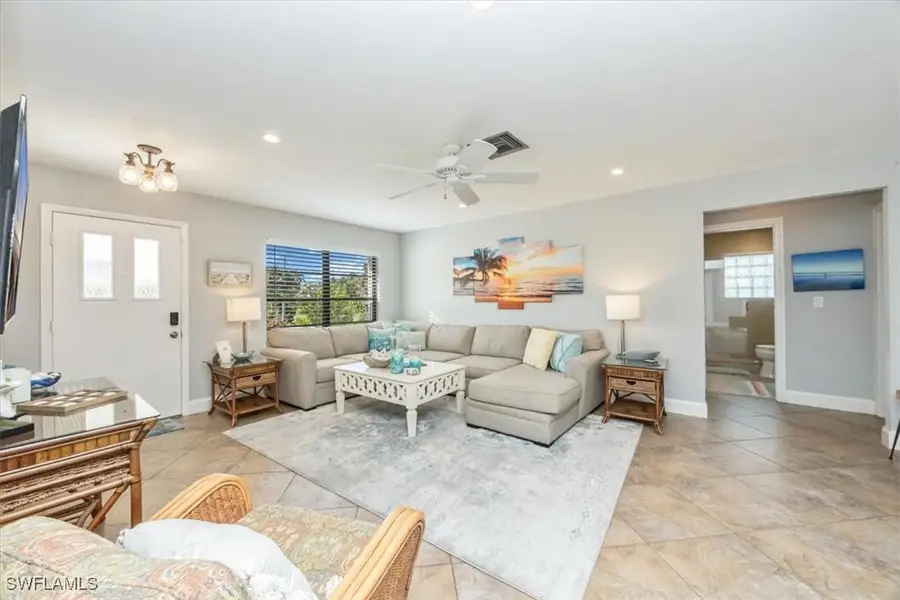 507 99th Avenue N, Naples, FL 34108 - Image #3