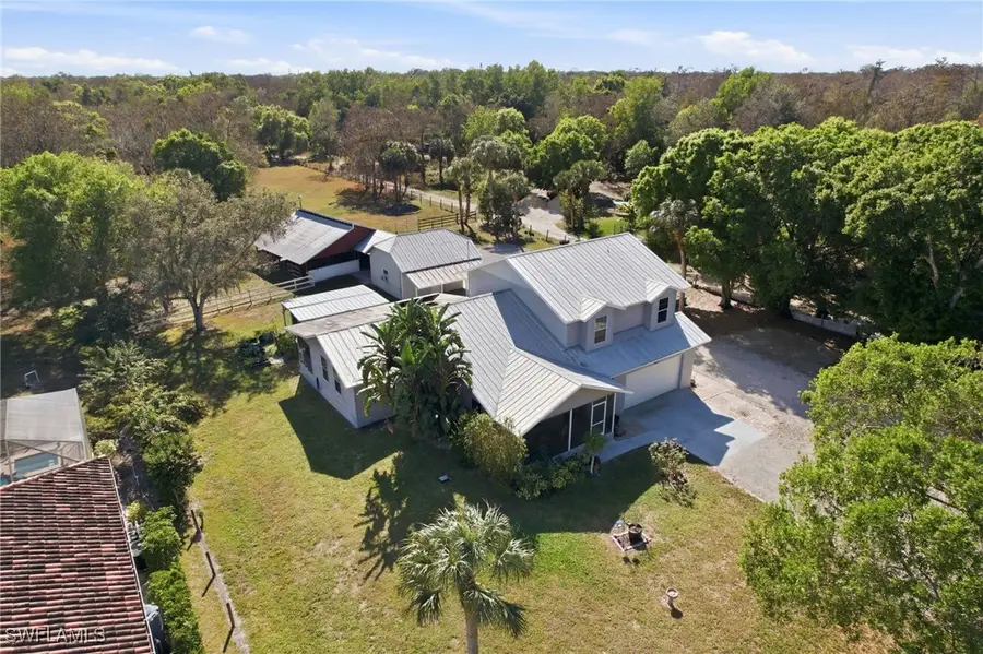 5860 Dogwood Way, Naples, FL 34116 - Image #2