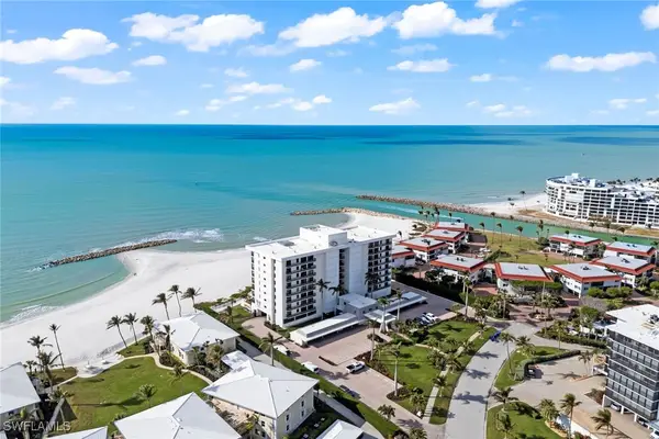 2171 Gulf Shore Boulevard N #204, Naples, FL 34102