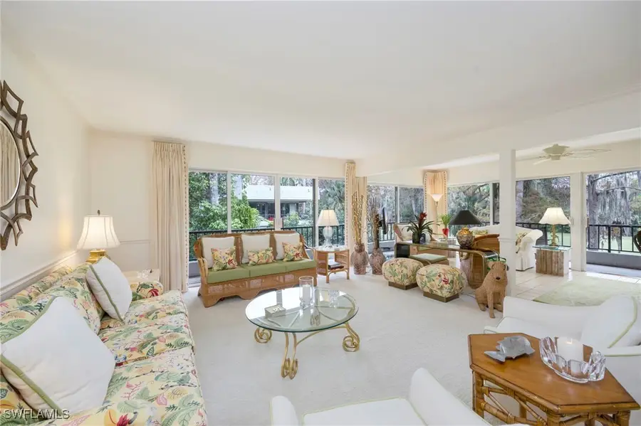 103 Clubhouse Drive #350, Naples, FL 34105 - Image #2