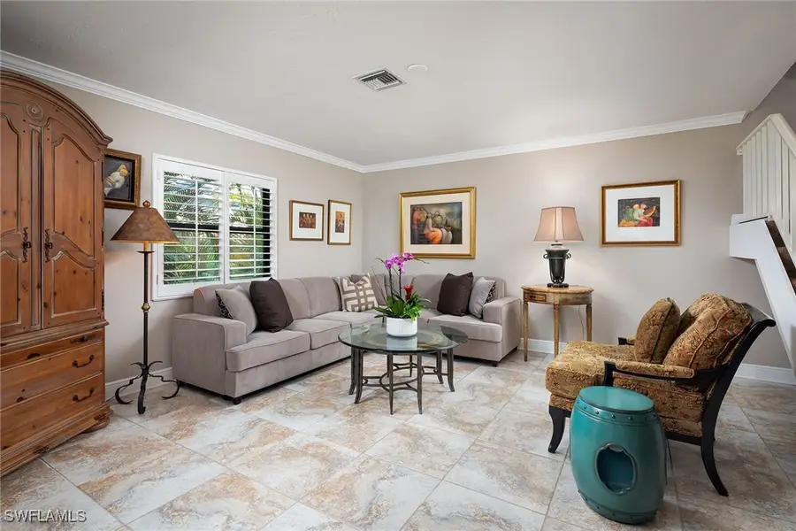 465 Broad Avenue S #1A, Naples, FL 34102 - Image #2