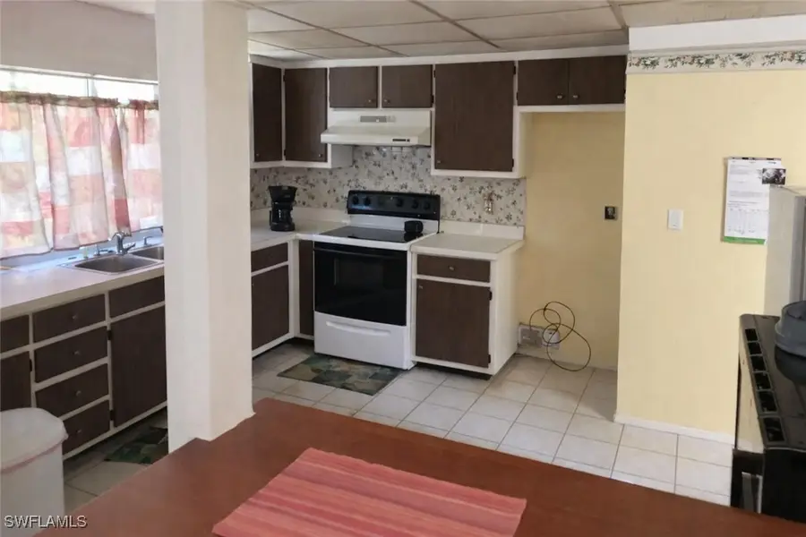 1395 Torreya Circle, North Fort Myers, FL 33917 - Image #2