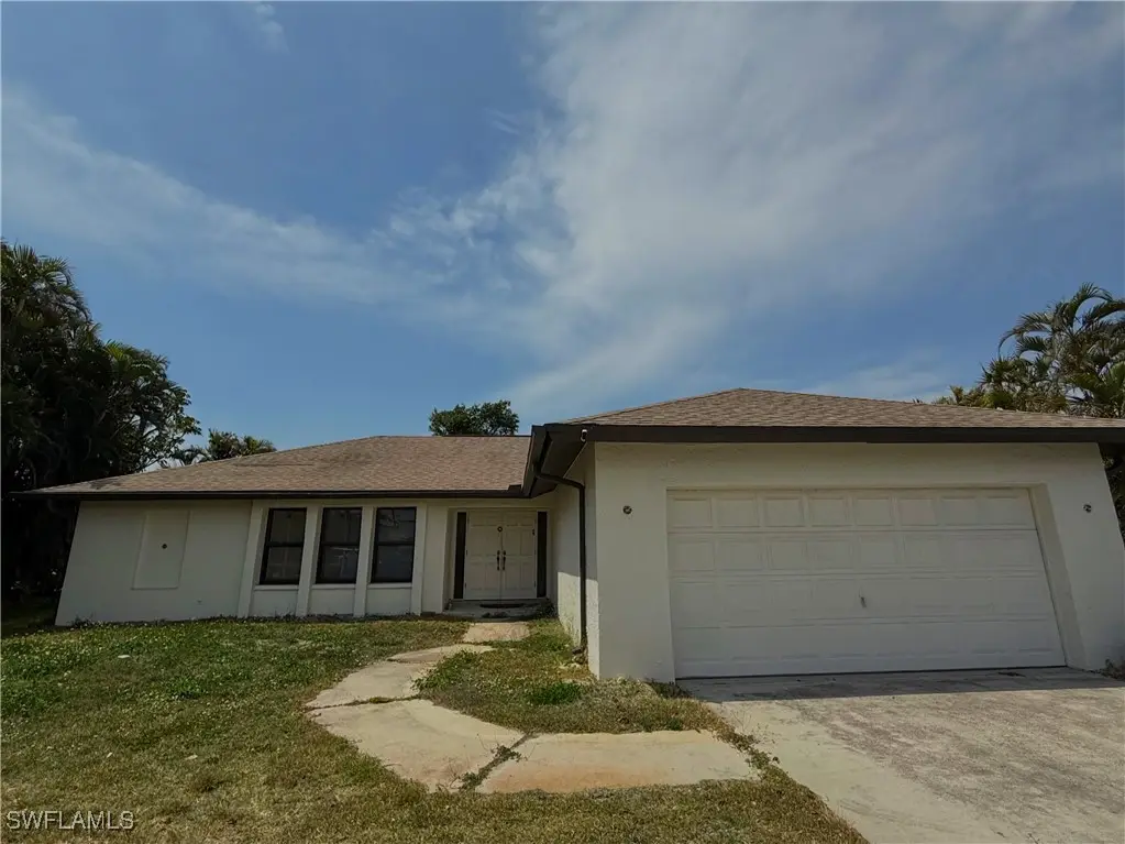 13470 Mcgregor Boulevard, Fort Myers, FL 33919 - Image #1