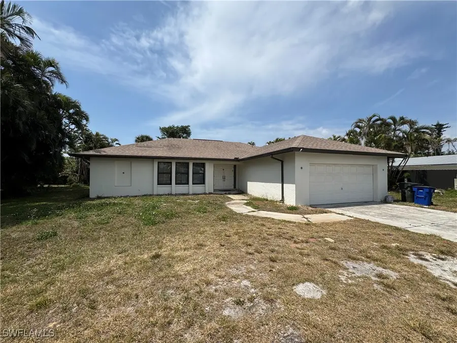 13470 Mcgregor Boulevard, Fort Myers, FL 33919 - Image #2
