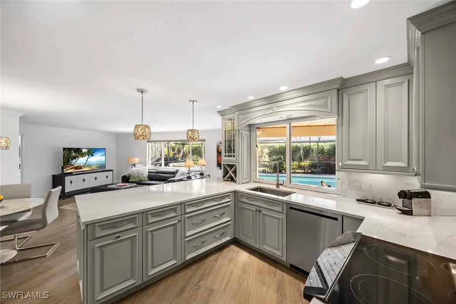 688 Parkview Lane, Naples, FL 34103 - Image #3