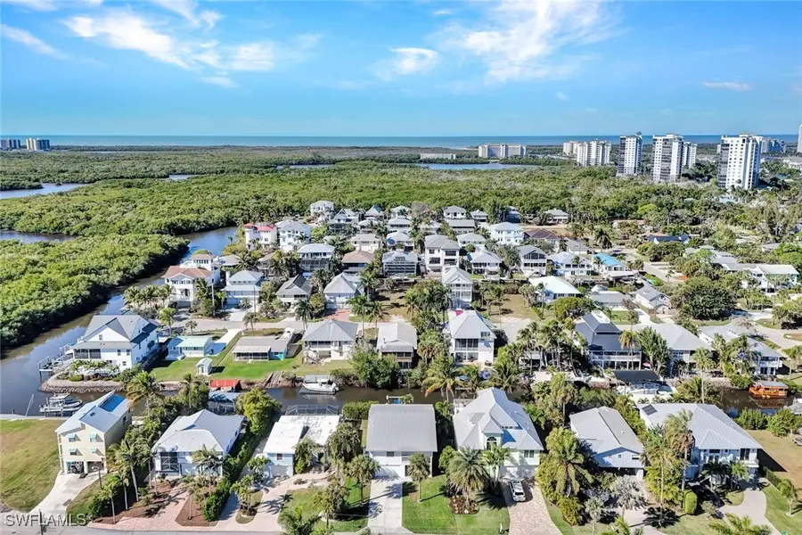 1285 Grand Canal Drive, Naples, FL 34110 - Image #3