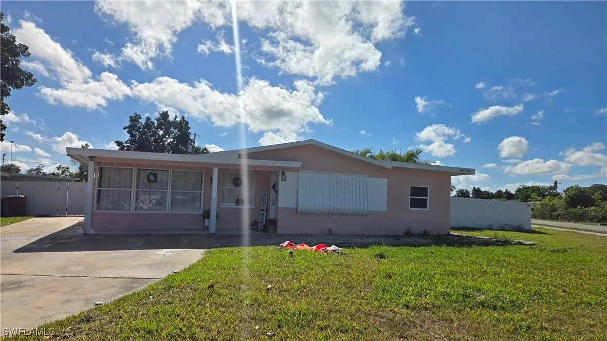10 E Jersey Road, Lehigh Acres, FL 33936 - #1