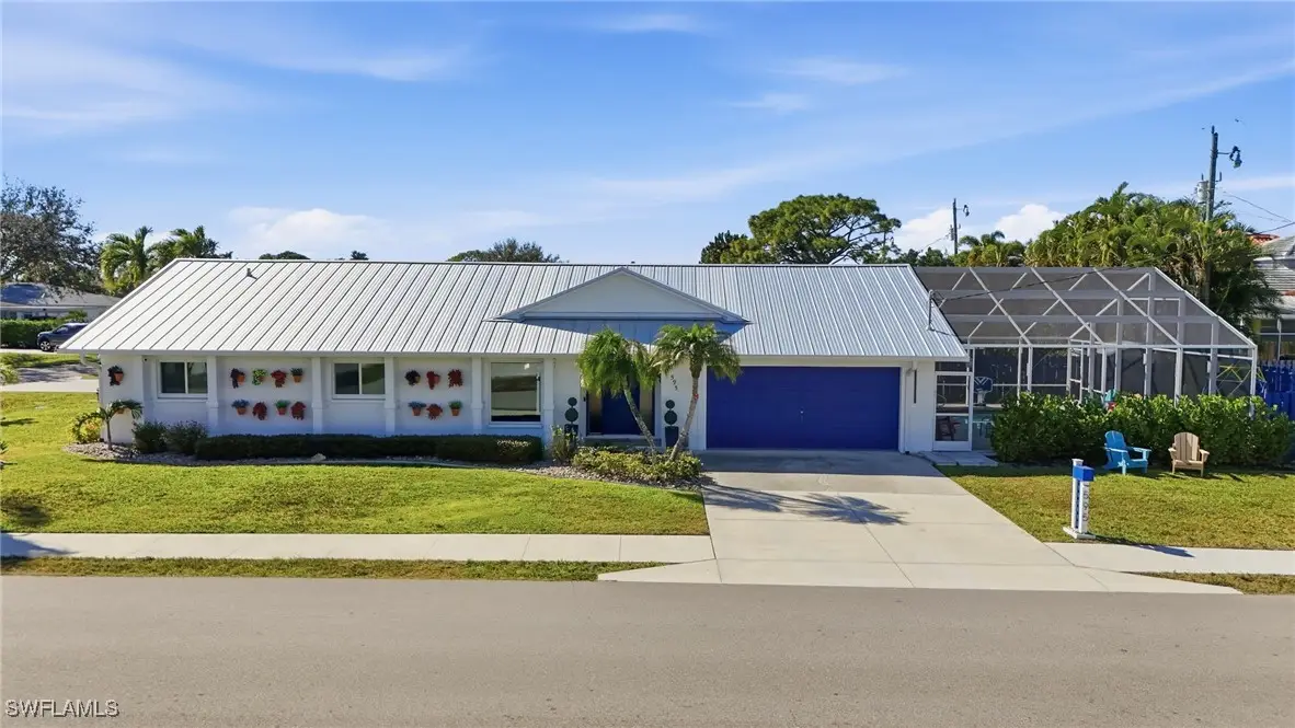595 109th Avenue N, Naples, FL 34108 - Image #1