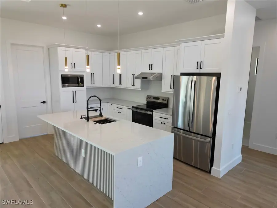 3702 Colin Avenue S, Lehigh Acres, FL 33976 - Image #3