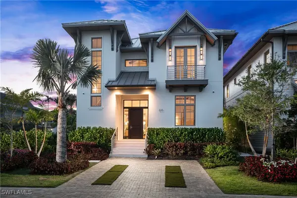 835 11th Avenue S, Naples, FL 34102