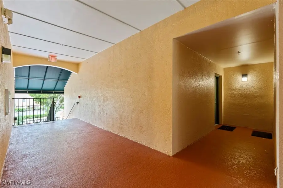 1180 Wildwood Lakes Boulevard #303, Naples, FL 34104 - Image #3