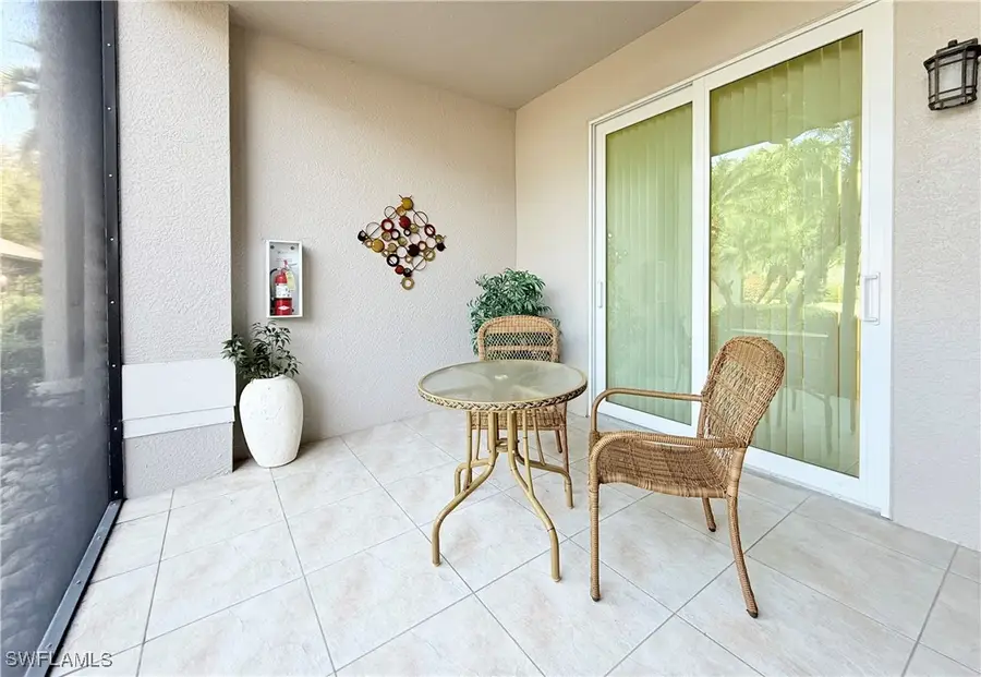 8600 Naples Heritage Drive #5, Naples, FL 34112 - Image #2