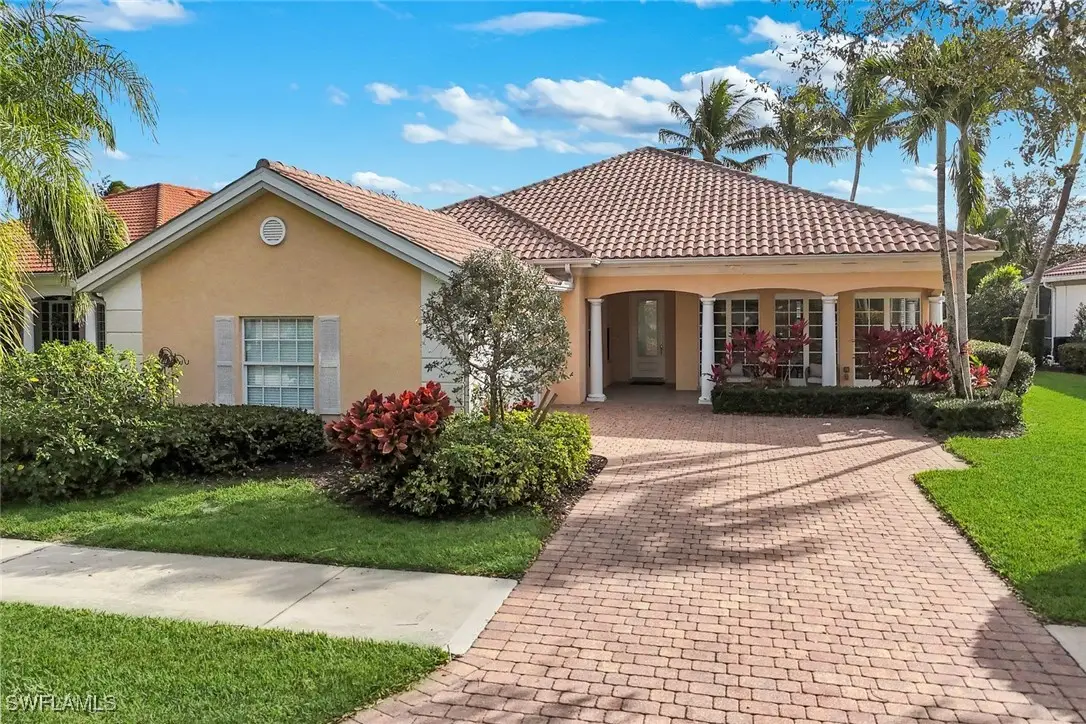3112 Dominica Way, Naples, FL 34119 - Image #1
