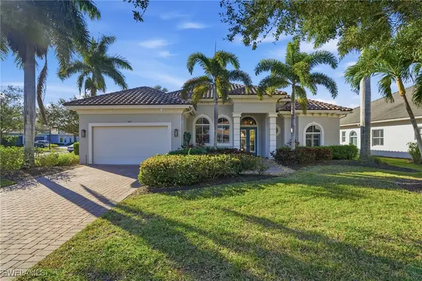 430 Saddlebrook Lane, Naples, FL 34110