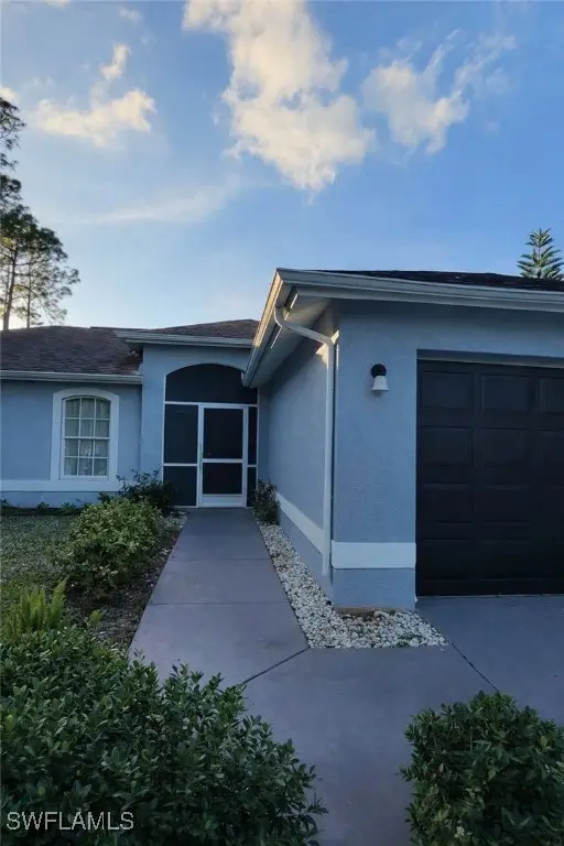 2275 Robin Drive, Naples, FL 34117 - Image #3