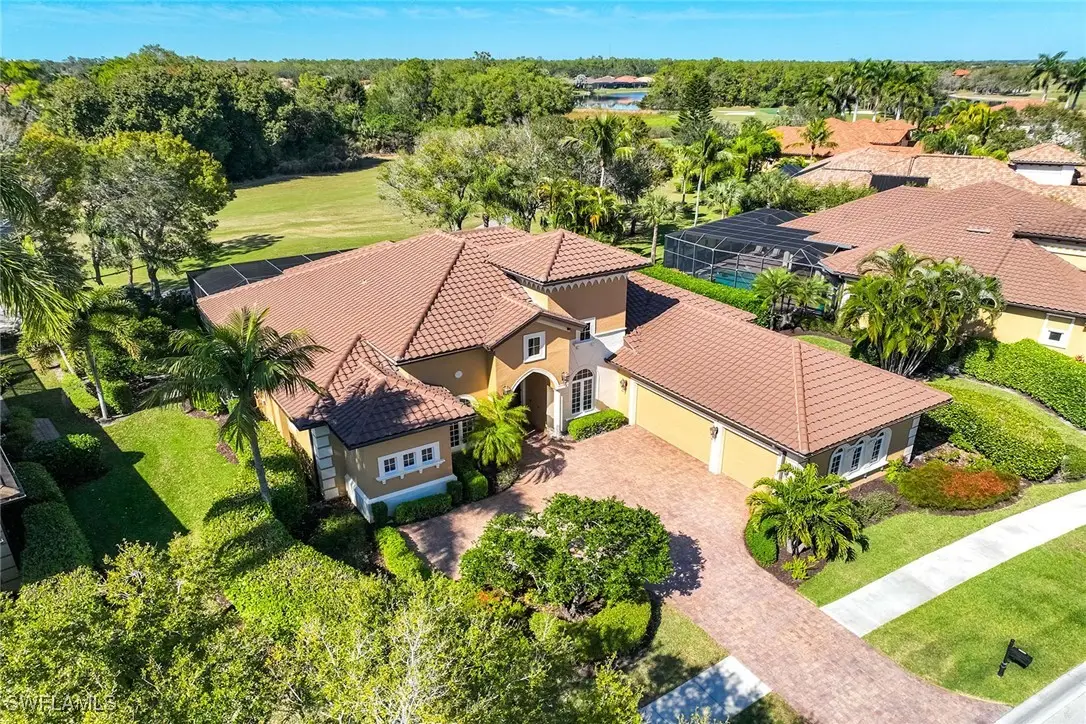 9030 Shenendoah Circle, Naples, FL 34113 - Image #1