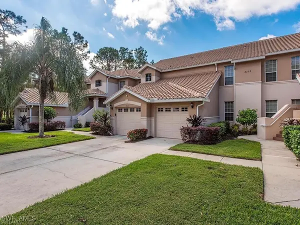 8225 Danbury Boulevard E #1-102, Naples, FL 34120