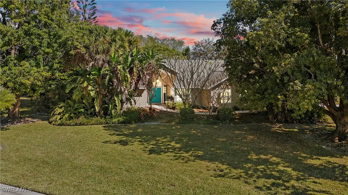 60 Brampton Lane, Naples, FL 34104 - Image #1