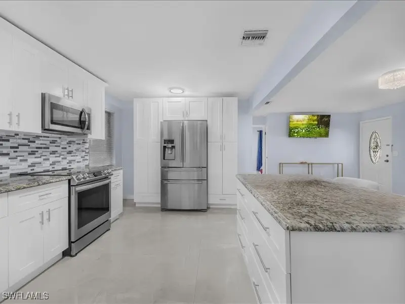 77 Glenmont Drive W, North Fort Myers, FL 33917 - #3