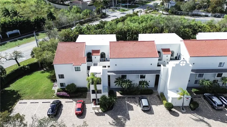 592 Beachwalk Circle #N105, Naples, FL 34108 - Image #2