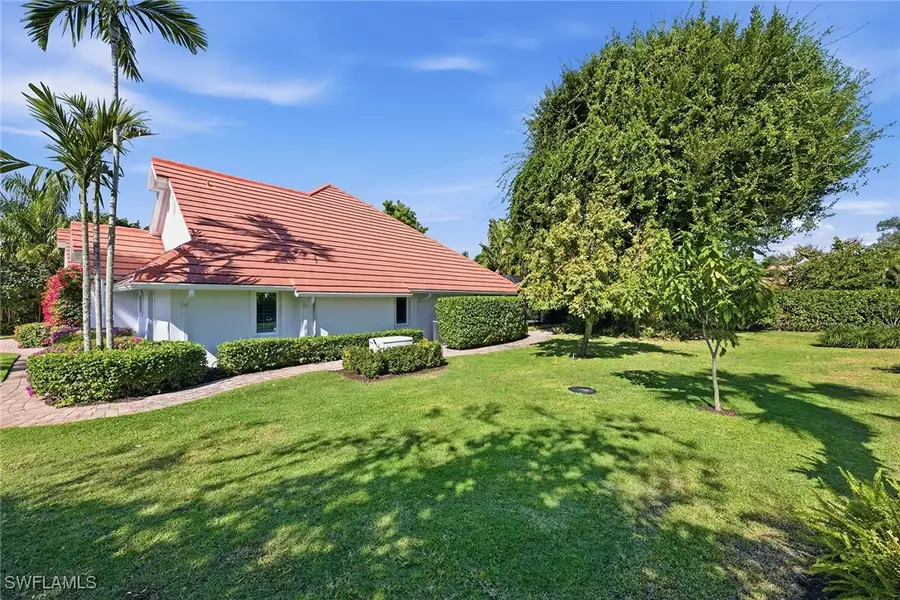 721 Turkey Oak Lane, Naples, FL 34108 - Image #2