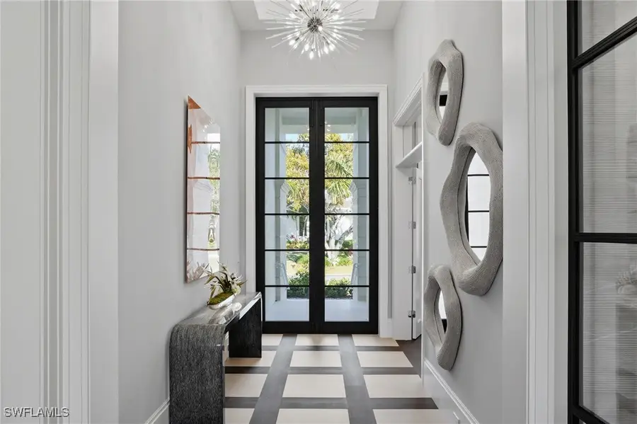 510 Neapolitan Lane, Naples, FL 34103 - Image #2