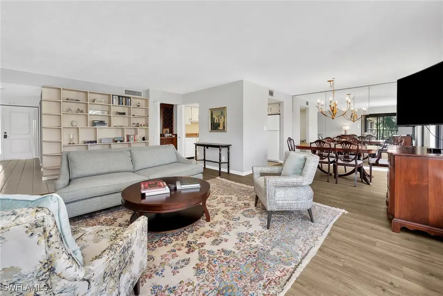 5960 Pelican Bay Boulevard #333, Naples, FL 34108 - Image #2