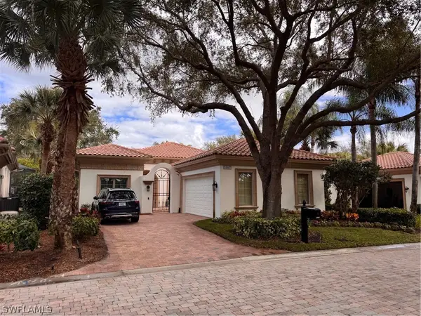 15647 Villoresi Way, Naples, FL 34110