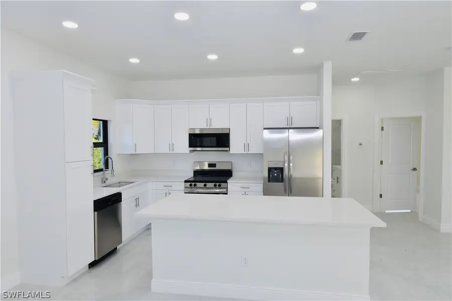 5017 42nd Street Ne, Naples, FL 34120 - #3