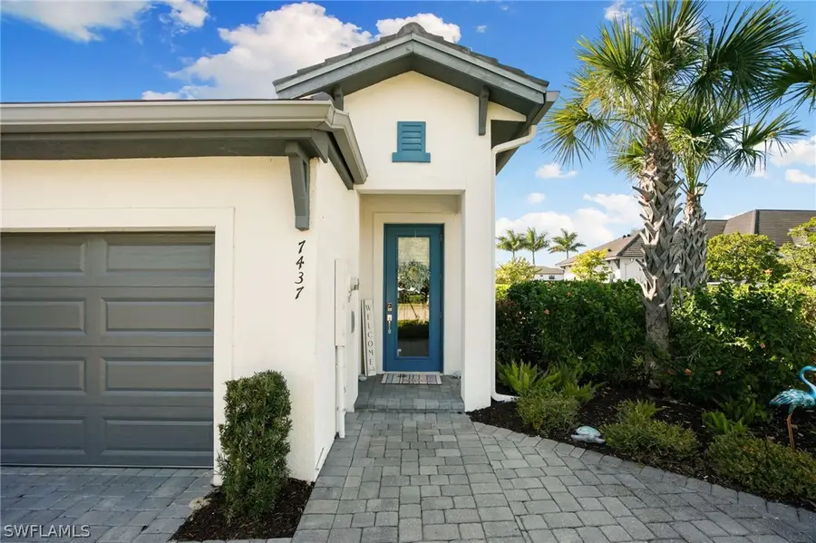 7437 Rockefeller Drive, Naples, FL 34119 - Image #2