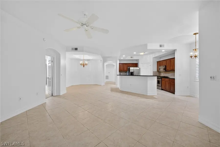 2020 Tarpon Bay Drive N #101, Naples, FL 34119 - Image #3