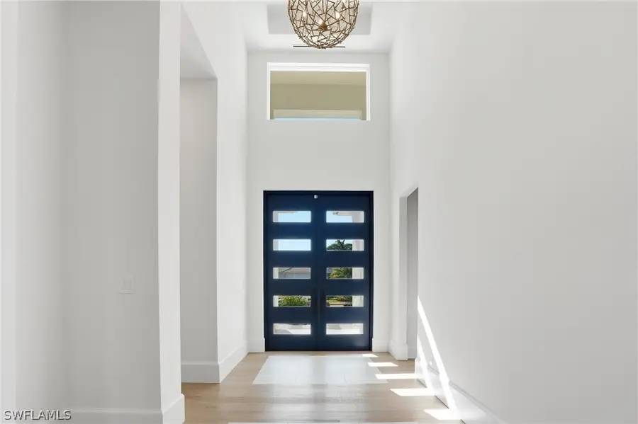 623 Park Shore Drive, Naples, FL 34103 - Image #3