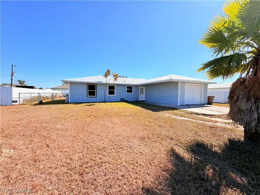 419 NE 16th Place, Cape Coral, FL 33909 - Image #2