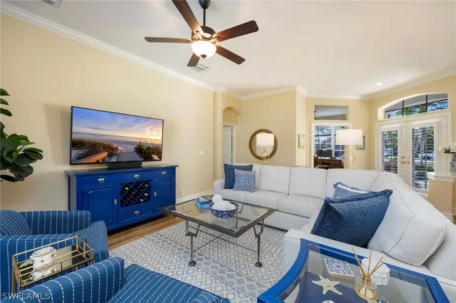 637 Shoreline Drive, Naples, FL 34119 - #2