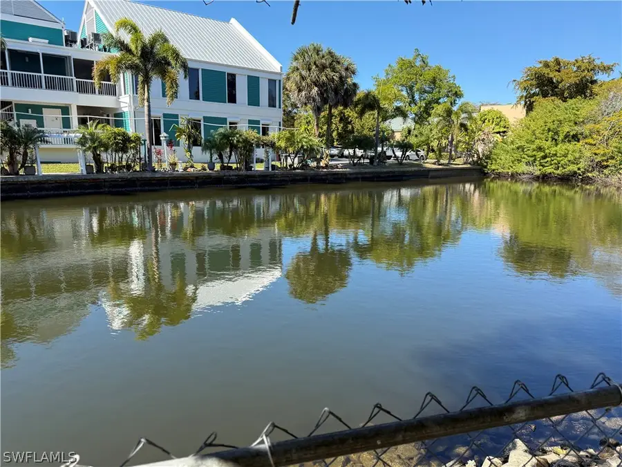 579 13th Street N, Naples, FL 34102 - Image #3