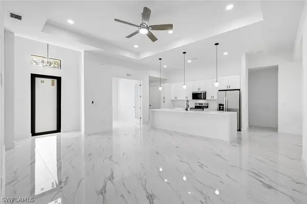 2113 Grayson Avenue, Alva, FL 33920